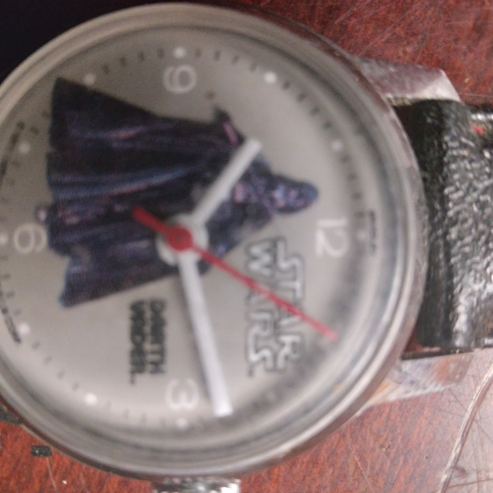 Watch - Picture 3 of 3